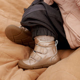 Wheat Footwear Lackleder-Lauflern-Stiefel Snugga Wolle | Baby Prewalkers 9011 beige