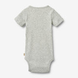 Wheat Main 2 Kurzarm BabybodyTimo Body 2703 summer sky