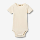 Wheat Main 2 2 Kurzarmbody Maren Body 2475 rose flowers