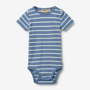 Wheat Main Kurzarm Babybody Edvald Body 1048 blue stripe