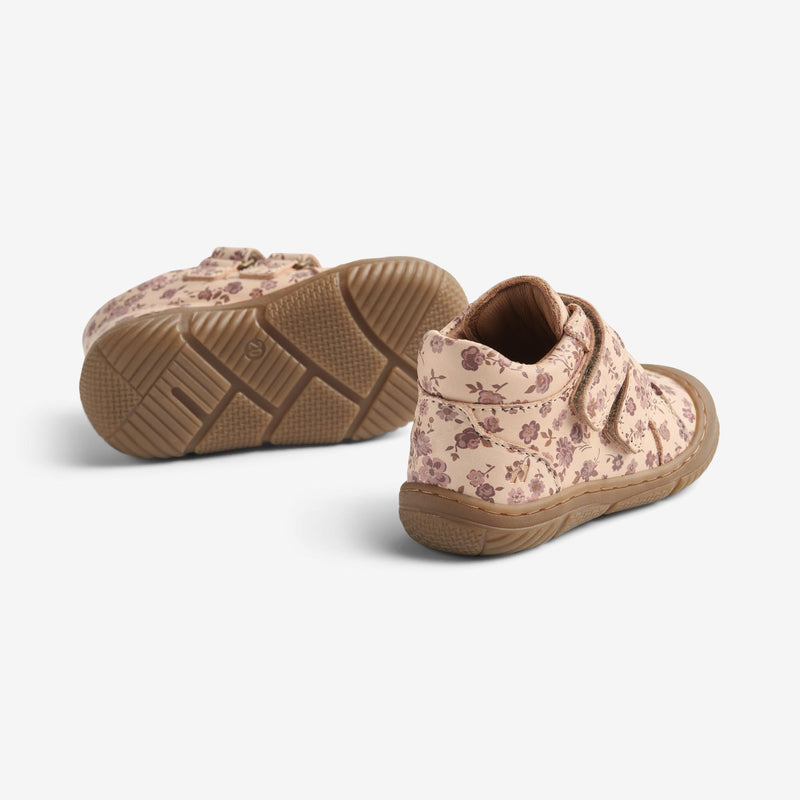 Wheat Footwear Prewalker Ivalo Prewalkers 2475 rose flowers