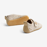 Wheat Footwear Dakota Hausschuh mit Aufdruck | Baby Indoor Shoes 3058 gravel bumblebee