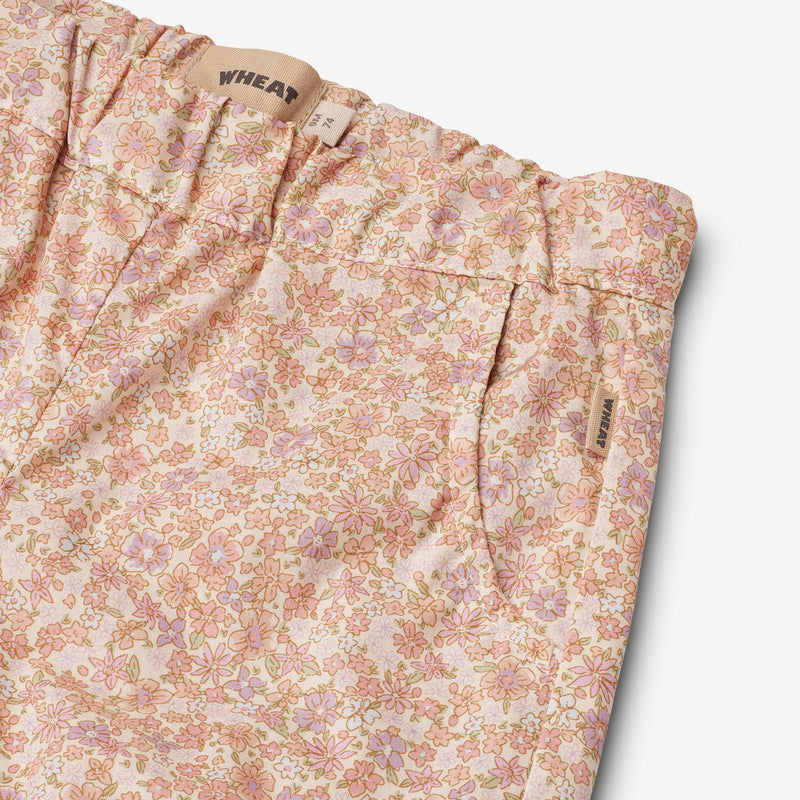 Wheat Main Hose Sara Trousers 1358 lilac flowers