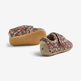 Wheat Footwear THERMO-HAUSSCHUH SASHA Indoor Shoes 1186 raven wild flowers