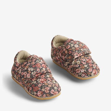Wheat Footwear THERMO-HAUSSCHUH SASHA Indoor Shoes 1186 raven wild flowers