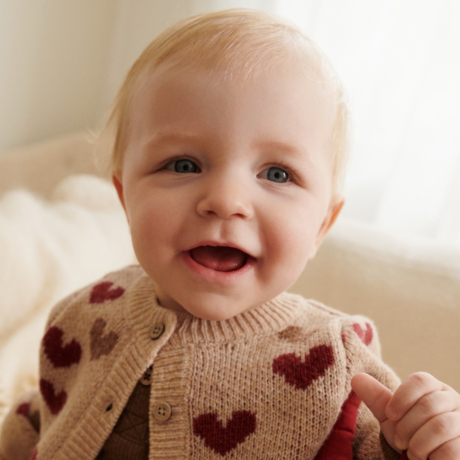 Vertbaudet Baby Strickjacke - Ocker Mit Herz Stickerei Größe 80