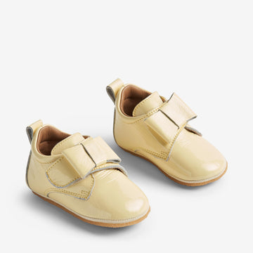 Wheat Footwear  Lack-Hausschuh Bow Indoor Shoes 5310 lemon