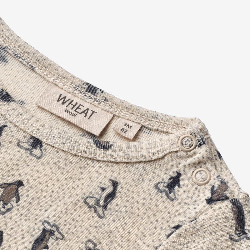 Wheat Wool  Jersey-Strampler aus Merinowolle | Baby Jumpsuits 9512 penguins on ice