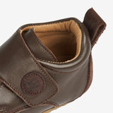 Wheat Footwear Leder-Hausschuh Dakota | Baby Indoor Shoes 3053 dark brown