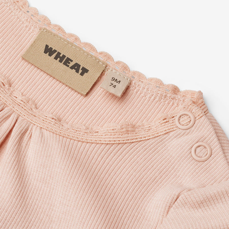 Wheat Main Rippstrick-Body L/S Lotta Underwear/Bodies 2400 powder