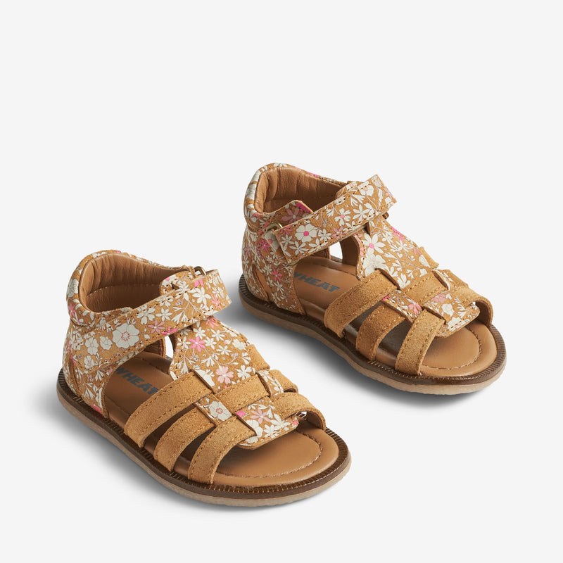 Wheat Footwear Sandalen Bray Prewalker Sandals 9459 tan white flower