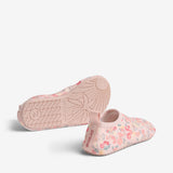Wheat Footwear Schwimmschuh Dolphin Swimwear 2526 powder flowers and seashells