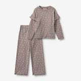Wheat Main Set T-Shirt & Hose Belinda Set 9768 purple plum paisley