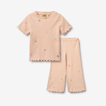Wheat Main Set T-Shirt S/S & Hose Alicia Set 2475 rose flowers
