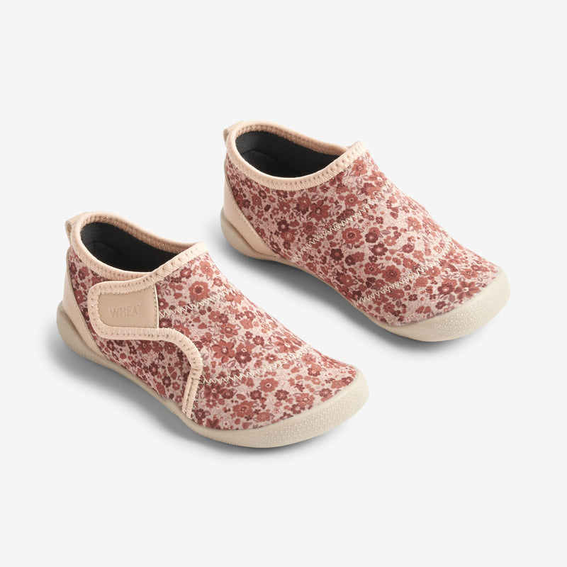 Wheat Footwear Shawn Strandschuh | Baby Swimwear 2073 red flower meadow